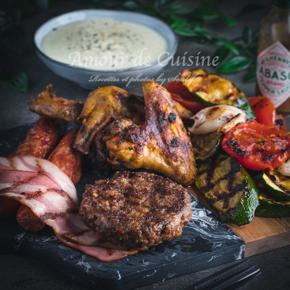 Grillades au barbecue à la sauce Roquefort