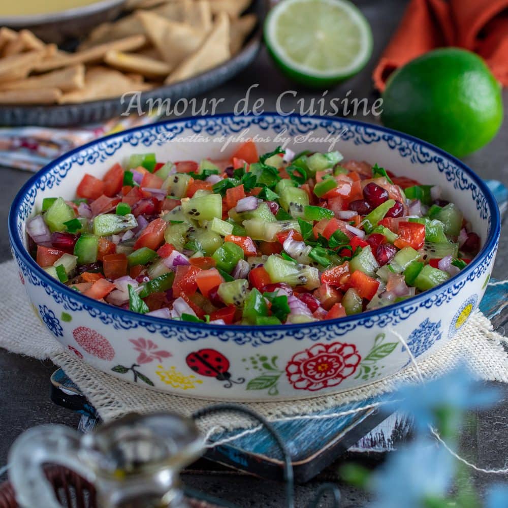 Salsa de kiwis / condiment mexicain