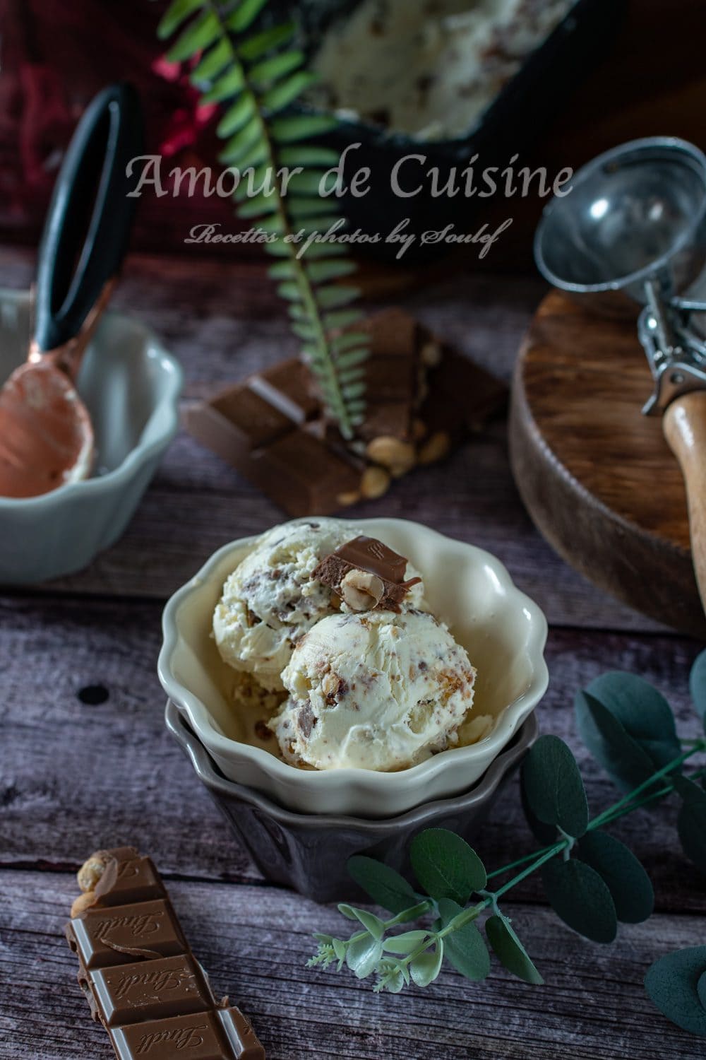 Crème glacée au chocolat aux noisettes