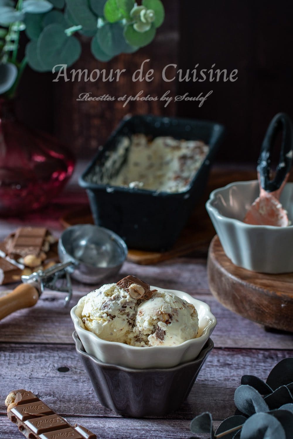 Crème glacée au chocolat aux noisettes