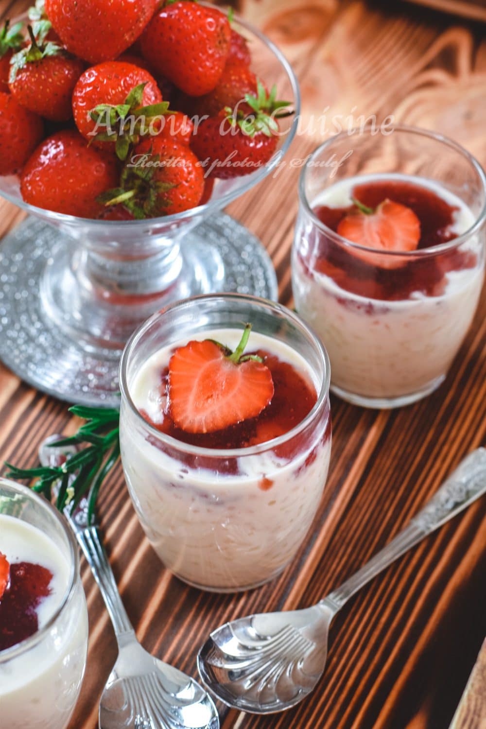 riz au lait à la sauce aux fraises