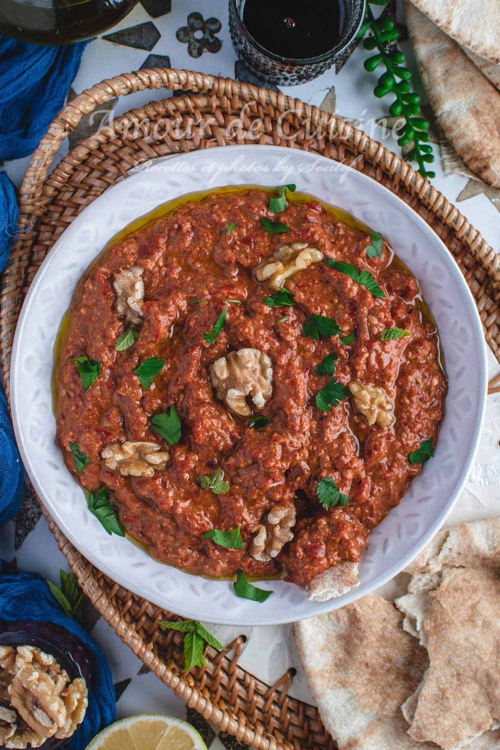 Muhammara dip libanais aux poivrons rouges