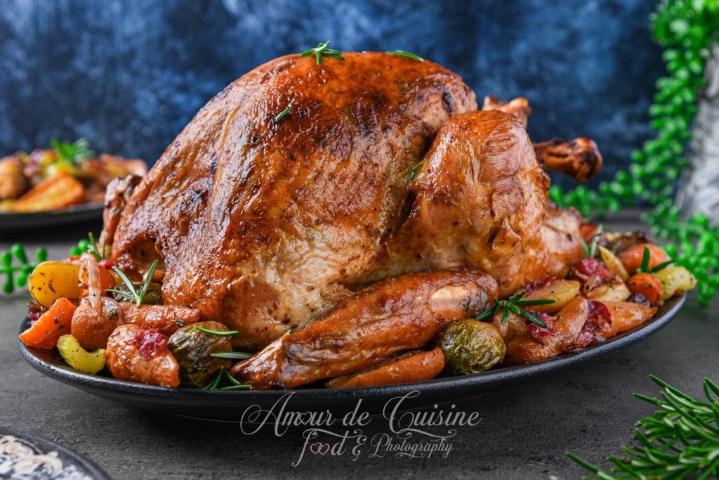 dinde-rotie-farcie-au-four-Roasted turkey