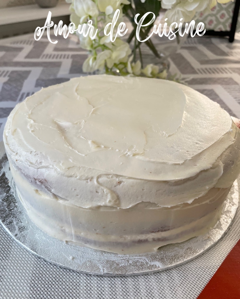 gateau garni à la creme au beurre