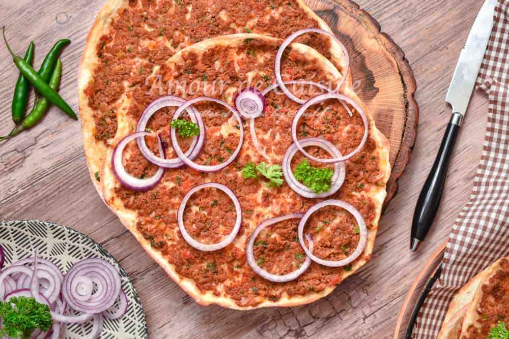 Recette de lahmacun, la pizza turque