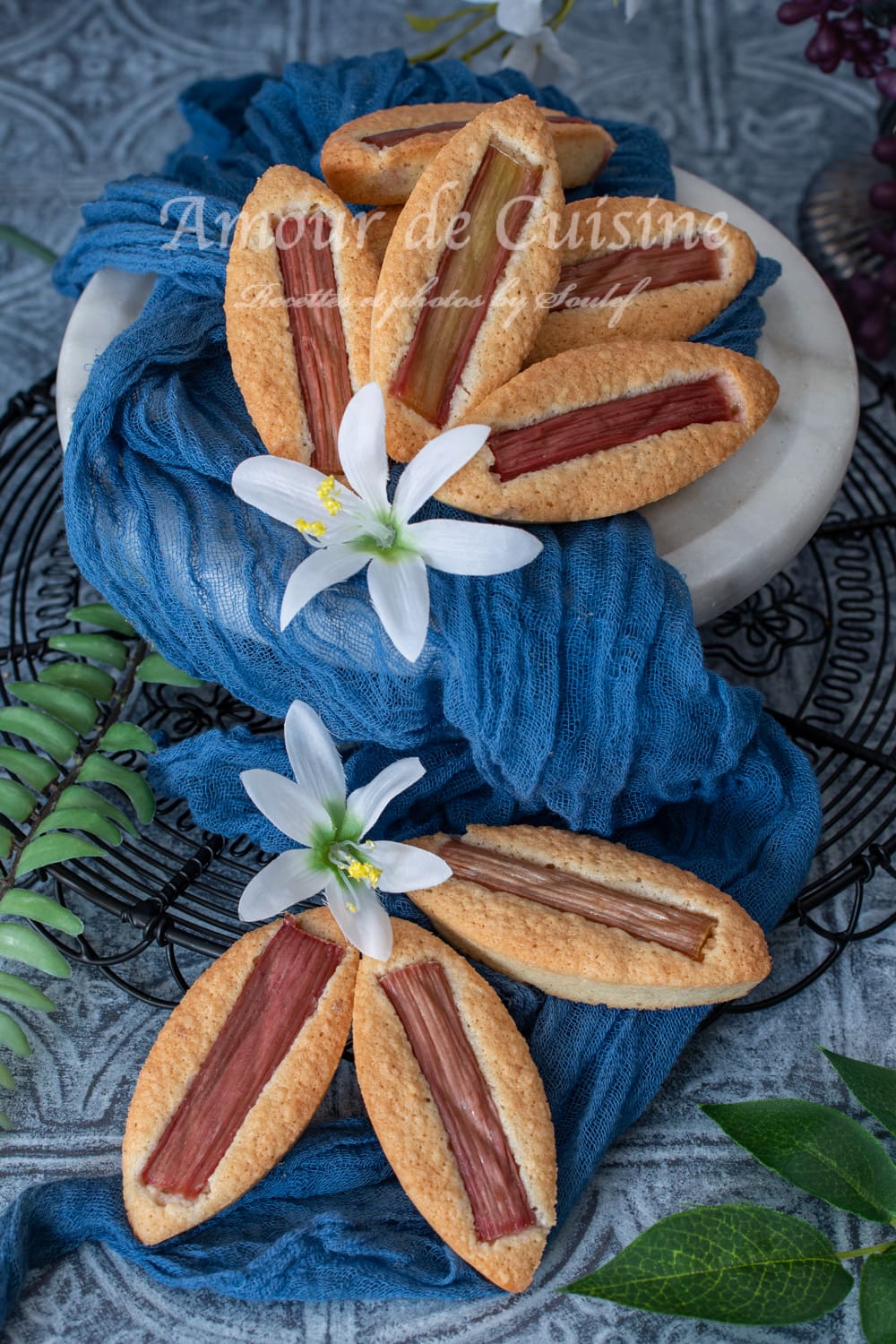 Financiers à la rhubarbe et noisettes 3