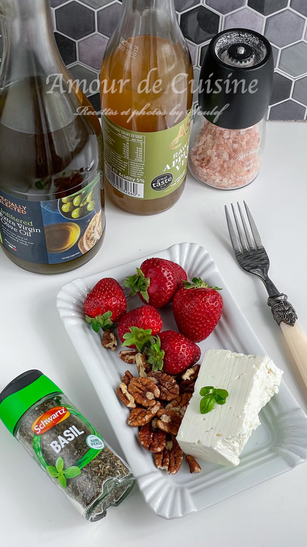 ingredients pour la sauce vinaigrette fraises feta