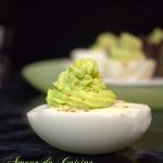 les oeufs mimosa à la creme d'avocat