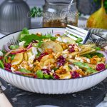 salade aux poires et noix