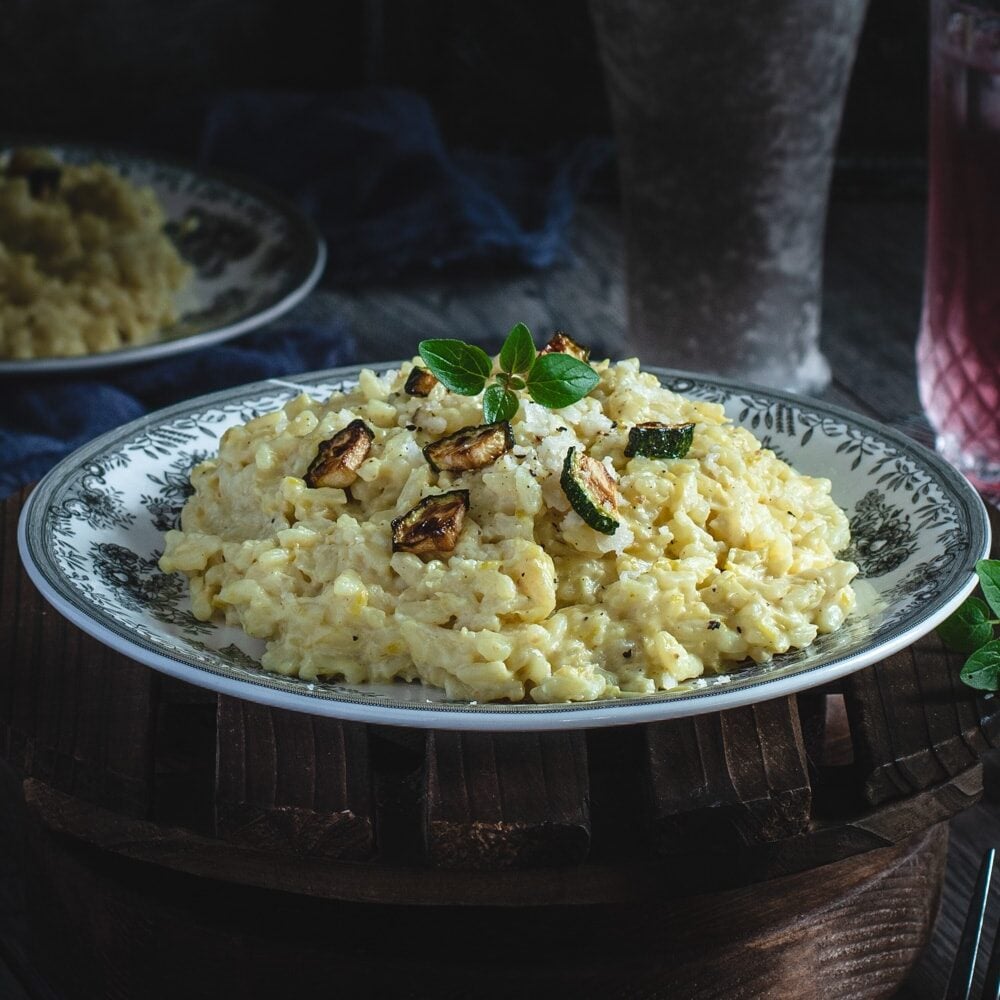 Risotto courgette facile et cremeux, une recette de risotto sans vin