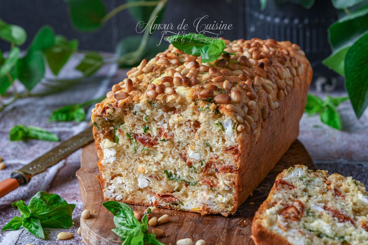 cake tomates sechees basilic