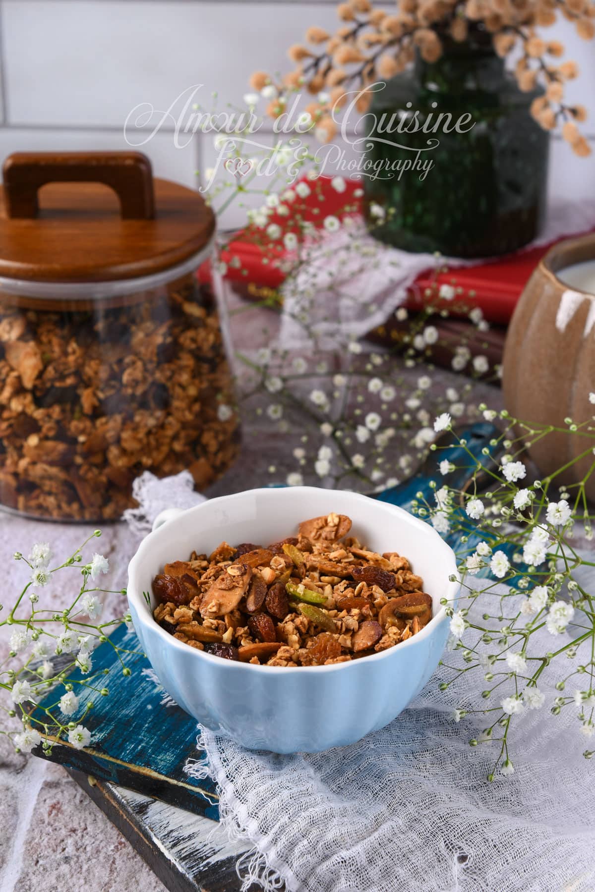granola aux amandes pistaches et raisins secs