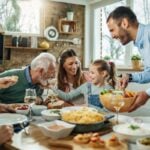 les-plats-traditionnels-du-dimanche-le-gout-des-grandes-tablees-en-famille