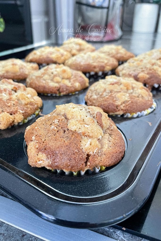 muffins aux poires a la sortie du four